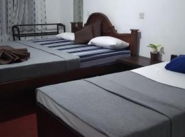 Hillside Holiday Inn，位于班德勒韦勒的酒店