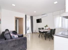 Apartment Jozo，位于宁的酒店