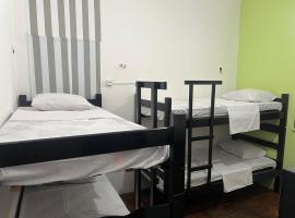 Calango Hostel，位于福塔莱萨的酒店
