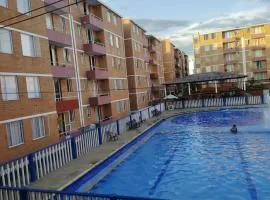 Alojamiento con piscina en la Mesa Cundinamarca