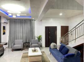 Empire luxury apartments，位于莱基的酒店