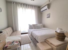 The Ecru Suite，位于Lapu Lapu City的酒店