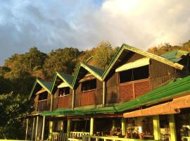 Liberty's Lodge and Diving - Apo Island，位于杜马格特的酒店