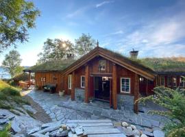 Large exclusive cabin by Saltstraumen outside Bodø，位于波多的酒店