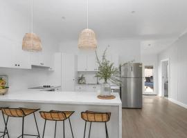 Tillys Townhouse