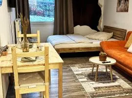 Nähe Uni Campus inklusive Parkplatz Boho-Suite by Rentigo - Perfekt für einen Aufenthalt in Zentrumnähe!