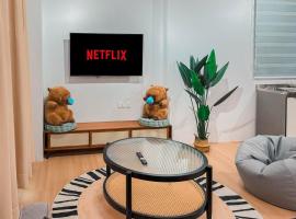 Taiping Rain Suite Homestay near Lake Garden with Netflix WiFi，位于太平的酒店