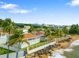 Danielas Beachfront House，位于林康的酒店