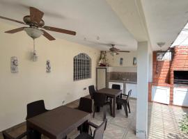 Flamingo city, chichiriviche morrocoy，位于El Cruce的酒店