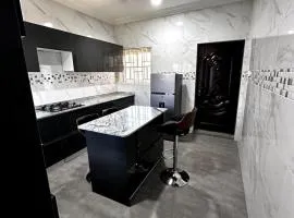 Calm & Cozy Stay in Oyarifa
