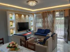 Paradis Tranquille Douala, Yassa