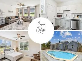 Cove Cottage - 3 Bedroom withPrivate Pool, Sleeps 6, Quiet Community, Close to Fishing Marinas, home