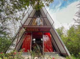 Cabaña Azalea en Santa María de Dota，位于Santa María的酒店