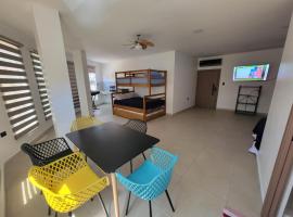 Danna Suite 1 Familiar，位于圣克里斯托瓦尔的酒店