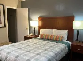 尤金大学旅行者酒店