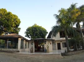 3Acres Resorts Dehradun，位于德拉敦的酒店
