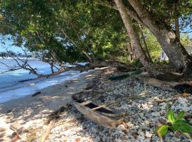 Miom Hamlet - Camping and Recreational Site, in Kavieng