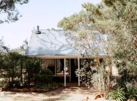 Cottage 2 - The Row