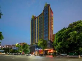 Calvin International Hotel Guangzhou Baiyun International Airport Huadu Plaza Branch - Free Deliver Service to Guangzhou Baiyun International Airport & Free Deliver Service to Canton Fair Complex During Canton Fair Period