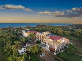 Echor Samara - A Boutique Hotel Morjim Goa, Beach 2 Mins, Sea View Restaurant，位于莫尔吉姆的酒店