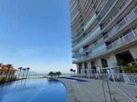 Book Santos - Unlimited - Apartamentos Vista Mar em condomínio de Luxo，位于桑托斯的酒店
