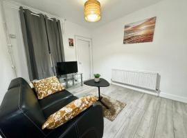 South Croydon - 2 Beds - Sleeps 4 - Street Parking，位于克罗伊登的酒店