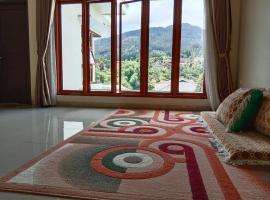 Labirin Hijau Hotel，位于Pengalengan的酒店