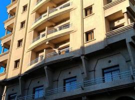 MAJESTIC Hotel Annaba，位于安纳巴的酒店