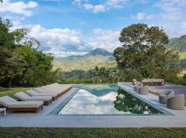 Casa Bosque Luxescape in Nature，位于巴尔博萨的酒店