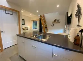 Lucky Creek Guest Suite