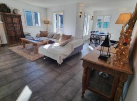 Proche Nice 3 pièces de charme Aspremont village，位于Aspremont的酒店