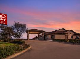 Red Roof Inn & Suites Sulphur Springs，位于热萨尔弗斯普林斯的酒店