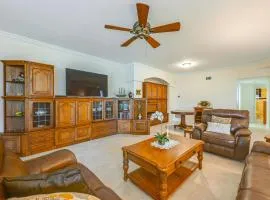 6 Mi to Beaches: Bonita Springs Condo