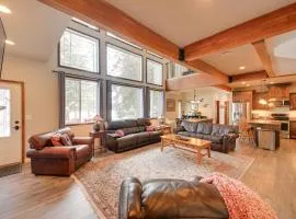 Expansive Group Lake House w/ Private Hot Tub!
