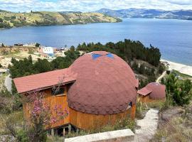 Lago de Tota Playa Blanca-Glamping Kairos，位于托塔的酒店