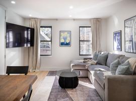 Three-Bedroom Condo next to Bedford Ave L Subway，位于布鲁克林的酒店