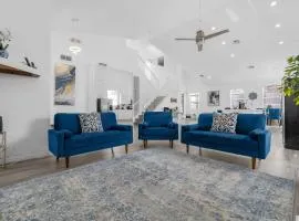 Beautiful 5BR 4 baths Themed home near Disney and Universal, Private Pool, Gameroom, baby Crib and more