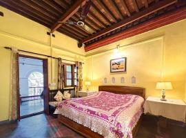 1 Br Heritage Farm Stay in Gurdaspur Room 3，位于Gurdāspur的酒店
