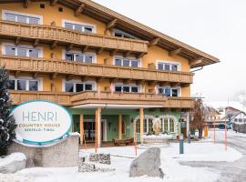 HENRI Country House Seefeld，位于蒂罗尔-泽费尔德的酒店