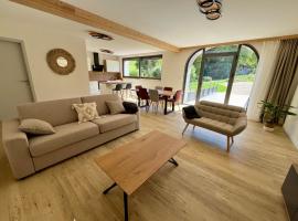 L'Or&eacute;e Du Lac，位于Grande Riviere的海滩酒店