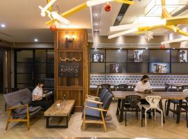 凝萃 水岸隱邸-NCH G11 Hotel，位于台中市的酒店