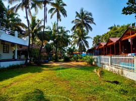 Rock Bite Beach Resort morjim beach，位于果阿旧城的酒店