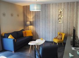 Couette et fourchette-Gite-Jacuzzi et jardin à Maredsous，位于Denée的酒店