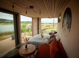 Glamping Jezeroooo，位于布拉格的酒店