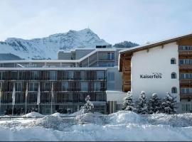 Alpenhotel Kaiserfels，位于蒂罗尔州圣约翰的酒店