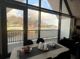 Rorbuleilighet i toppetasjen i Henningsvær