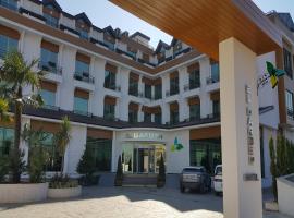 Elgarden Hotel & Spa，位于杰尔宾特托佩尔机场 - KCO附近的酒店