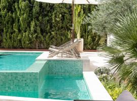 Ynaira hotel & Spa，位于阿瑞安妮的酒店