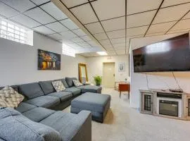 1 Mi to Dtwn Cozy Retreat in New Kensington!