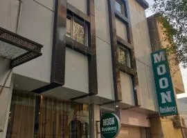 Hotel De Moon Residency-National Highway- 8,Mahipalpur